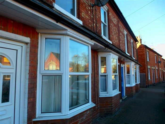 3 Bedroom House To Rent In Russell Street, Stony Stratford, Milton Keynes, MK11