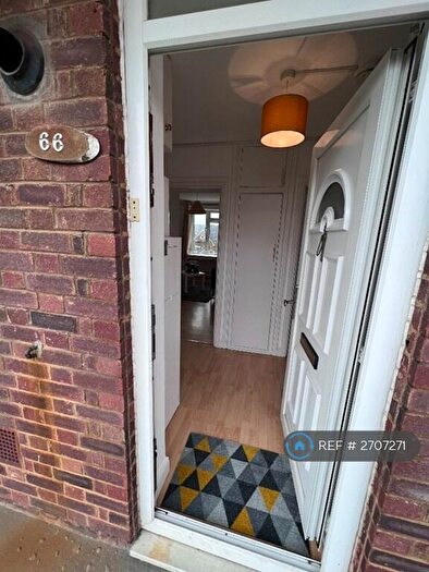 1 Bedroom Flat To Rent In High Street South, Dunstable, LU6