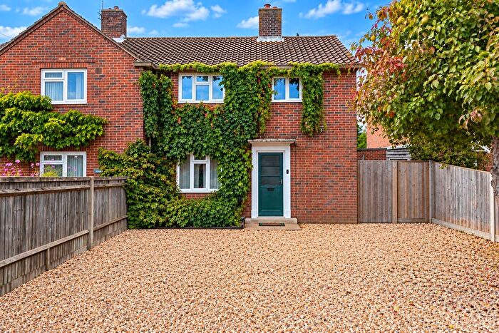 3 Bedroom Semi-detached House For Sale In Nicholsfield, Loxwood, RH14