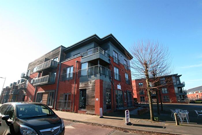 1 Bedroom Flat To Rent In Layland Walk, Worcester, WR5
