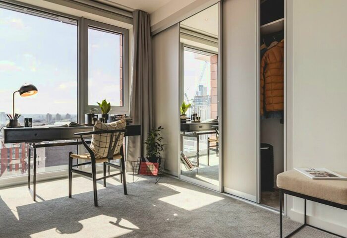 2 Bedroom Apartment To Rent In Nine Elms Lane, London, SW11