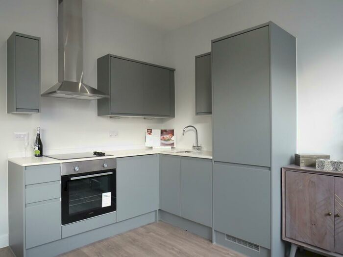 1 Bedroom Flat To Rent In Church Street, Yeovil, BA20