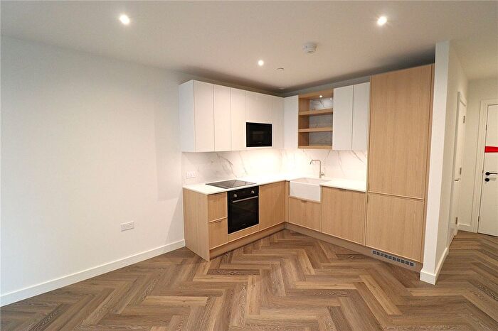 1 Bedroom Flat To Rent In Bower House, London, NW9