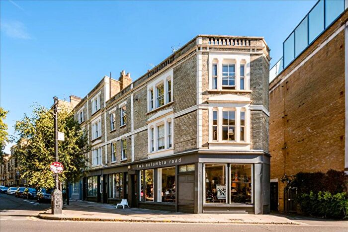 1 Bedroom Apartment For Sale In Columbia Road, Shoreditch, E2