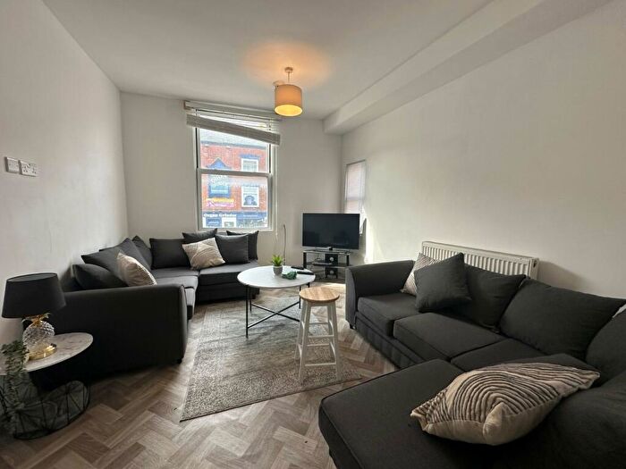 1 Bedroom Property To Rent In Alfreton Road, Nottingham, Nottinghamshire, NG7