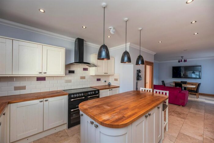 5 Bedroom Semi-Detached House To Rent In Glenville Road, Mumbles, Swansea, SA3