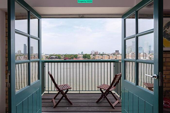 2 Bedroom Flat For Sale In Wapping Wall, London, E1W