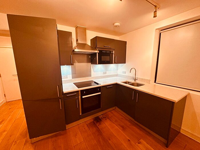 1 Bedroom Flat To Rent In Pembroke Road, Muswell Hill, N10