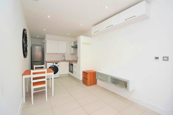 1 Bedroom Studio To Rent In The Studio, Pinner View, Harrow, Greater London, HA1