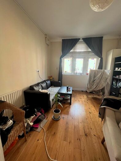 2 Bedroom Flat To Rent In Kingsland Road, Shoreditch, E2