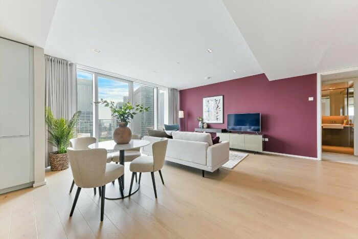 2 Bedroom Apartment To Rent In Newfoundland Place, London, E14