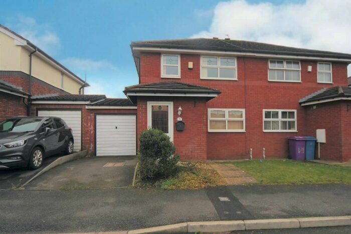 3 Bedroom Semi-Detached House To Rent In Railbrook Hey, Wavertree, Liverpool, L13