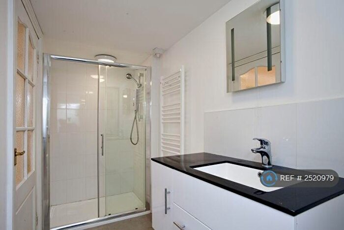 1 Bedroom Flat To Rent In London Road, Guildford, GU1