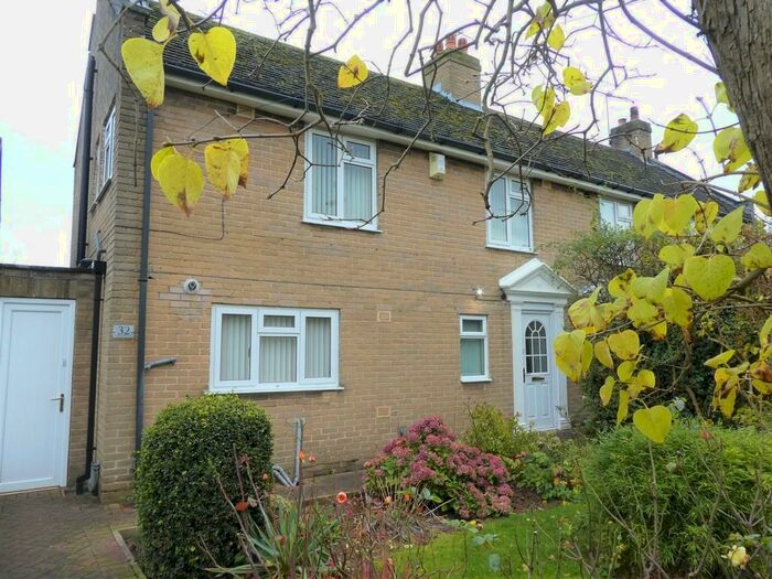 3 Bedroom Semi-Detached House To Rent In Wickham Avenue, Boston Spa, LS23