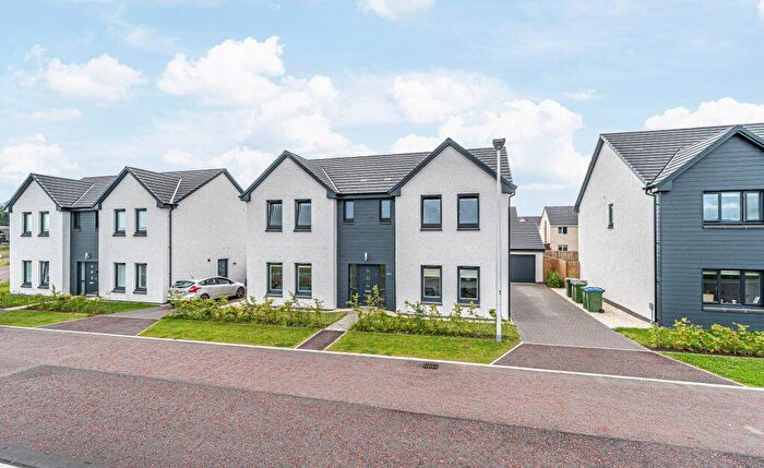 5 Bedroom Detached House For Sale In Kepitknow Crescent, Kinross., KY13