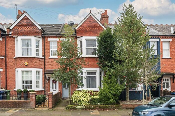 3 Bedroom Property To Rent In Holly Park Road, London, W7