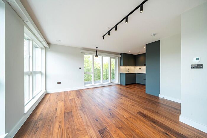 1 Bedroom Flat To Rent In Maygrove Road West Hampstead, NW6