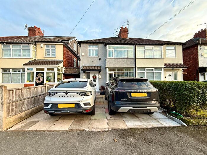 3 Bedroom Semi Detached House For Sale In Howden Drive, Liverpool, L36