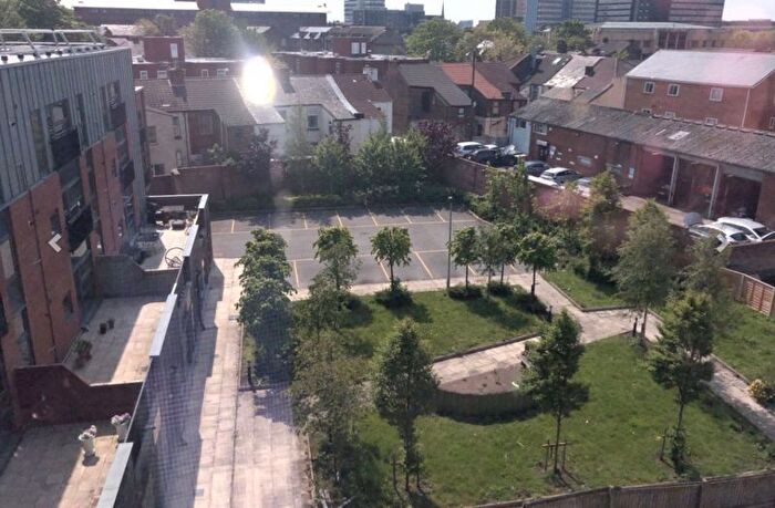 2 Bedroom Flat To Rent In Carriage Grove, Bootle, L20