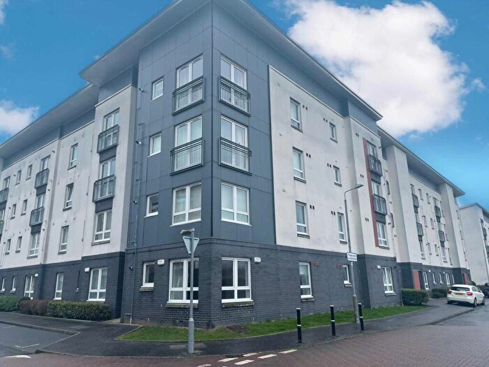 2 Bedroom Flat To Rent In Whimbrel Wynd, Renfrew, PA4