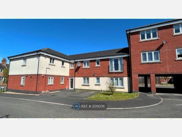 1 Bedroom Flat To Rent In Cottams Close, Wigston, LE18