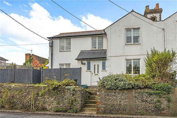 1 Bedroom Maisonette For Sale In Wycombe Lane, Wooburn Green, High Wycombe, HP10