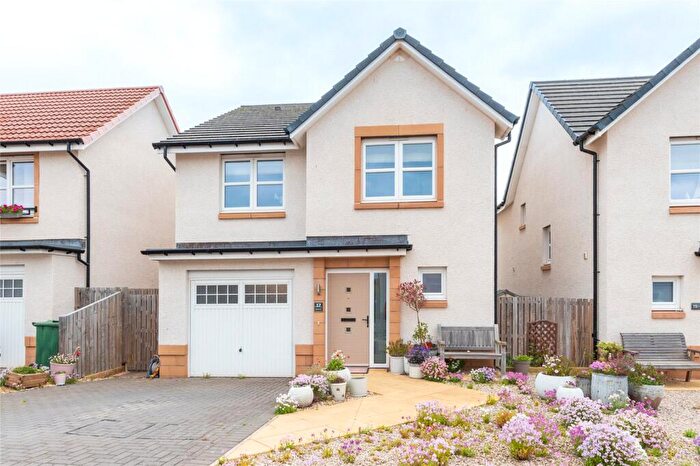 4 Bedroom Detached House For Sale In Sinton Park, Dunbar, East Lothian, EH42