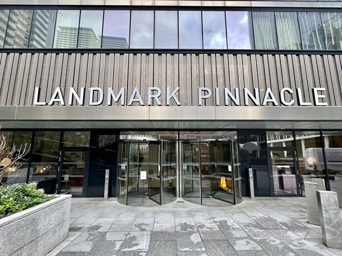 1 Bedroom Flat For Sale In Landmark Pinnacle, Marsh Wall, Canary Wharf, E14