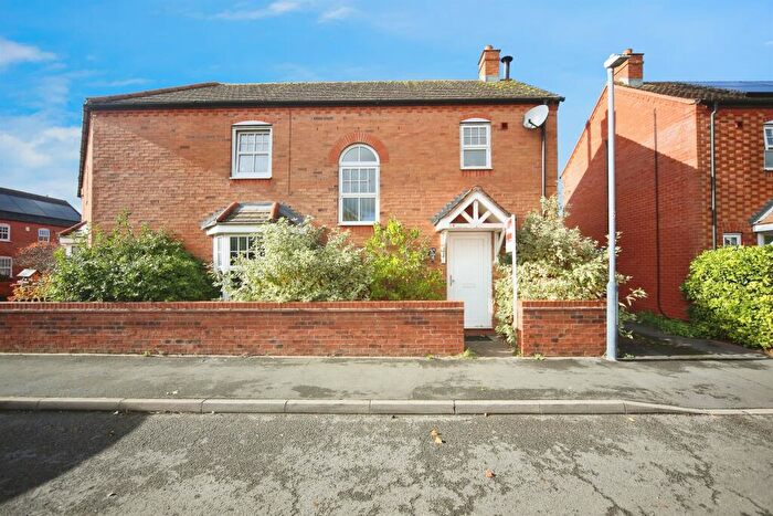 3 Bedroom End Of Terrace House For Sale In Park Lane, Lower Quinton, Stratford-Upon-Avon, CV37