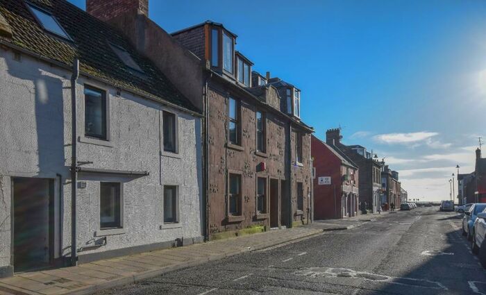 1 Bedroom Flat To Rent In High Street, Arbroath, Angus, DD11