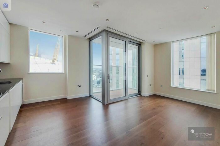 1 Bedroom Flat To Rent In Waterview Drive, London, London, SE10