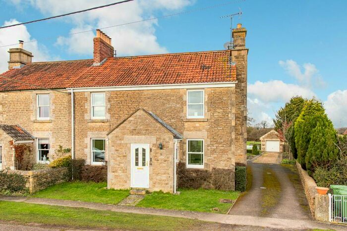 3 Bedroom Semi-Detached House For Sale In The Common, Broughton Gifford, SN12