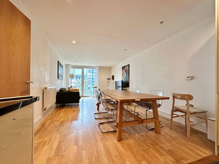 2 Bedroom Flat To Rent In Indescon Square, London, E14