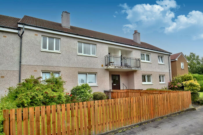 2 Bedroom Flat To Rent In Ashmore Road, Merrylee, G43