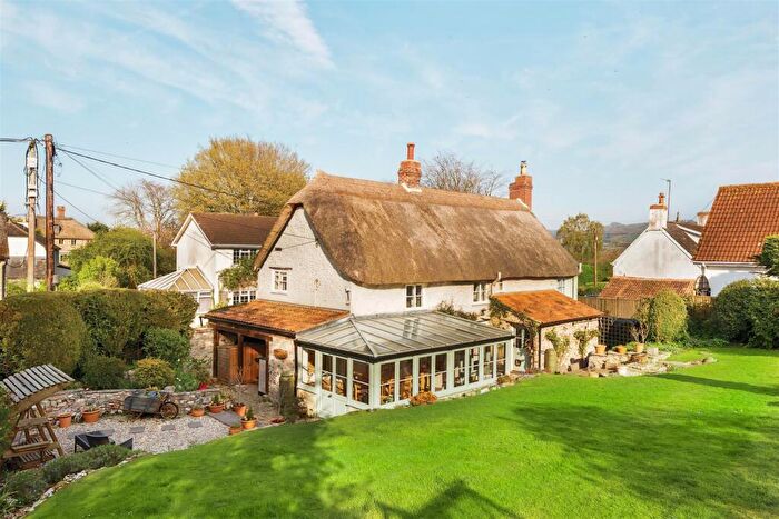 3 Bedroom Detached House For Sale In Whitford, Axminster, EX13