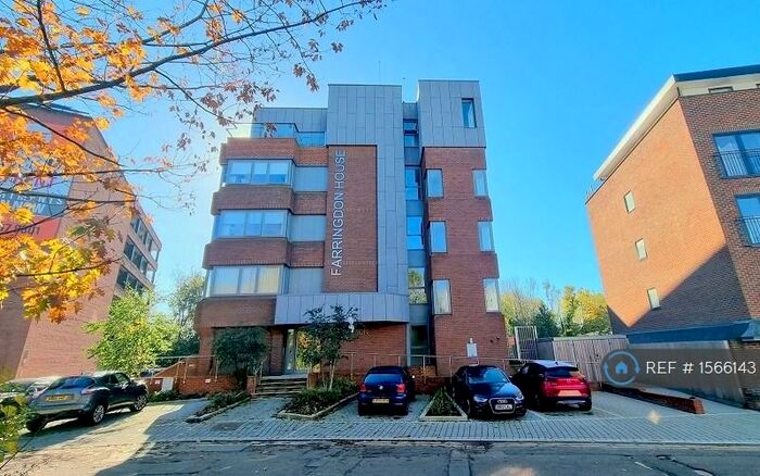 1 Bedroom Flat To Rent In Farringdon House, East Grinstead, RH19