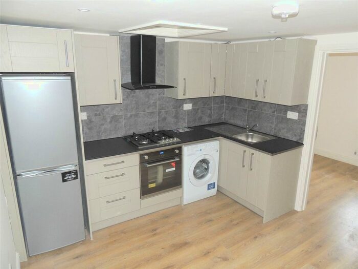 1 Bedroom Flat To Rent In Portland Road, London, SE25