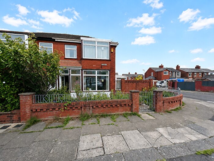 2 Bedroom Semi-Detached House For Sale In Longway, Blackpool, FY4