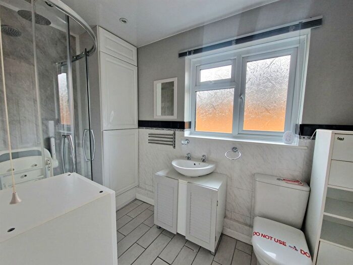 2 Bedroom Semi-Detached Bungalow For Sale In Eastville Road, Swindon, SN25