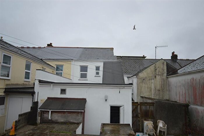 1 Bedroom Flat To Rent In Trelowarren Street, Camborne, TR14