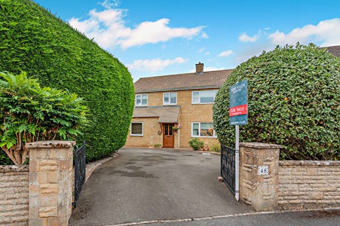 5 Bedroom Detached House For Sale In Robert Franklin Way, South Cerney, Gloucestershire, GL7