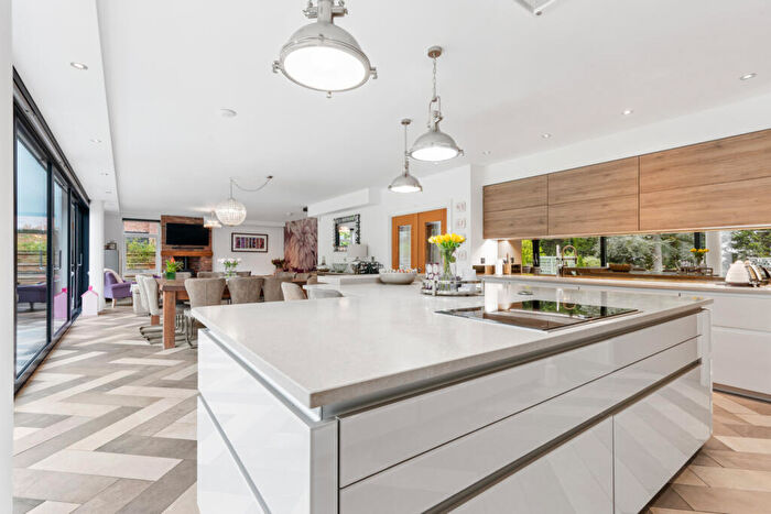 5 Bedroom Detached House For Sale In Moss Lane, Styal, Wilmslow, Cheshire, SK9
