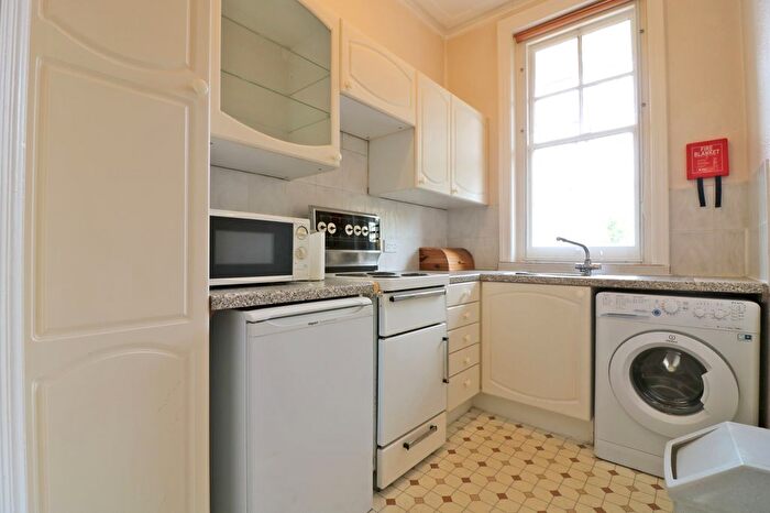 1 Bedroom Flat To Rent In Grange Road, Ealing, W5