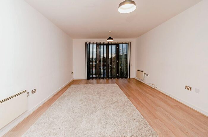 2 Bedroom Flat For Sale In Albion Street, Wolverhampton, West Midlands, WV1