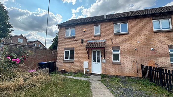 3 Bedroom Property To Rent In Hammerstone Lane, Northampton, NN4