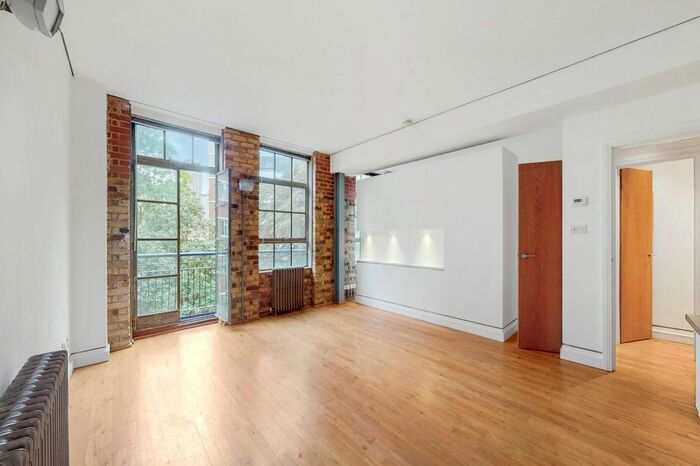 1 Bedroom Flat To Rent In Gee Street, Clerkenwell, EC1V