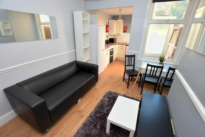 2 Bedroom Terraced House To Rent In Peel Street, Derby, Derbyshire, DE22