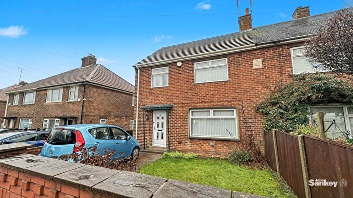 3 Bedroom Semi Detached House For Sale In Brown Street, Mansfield, NG19