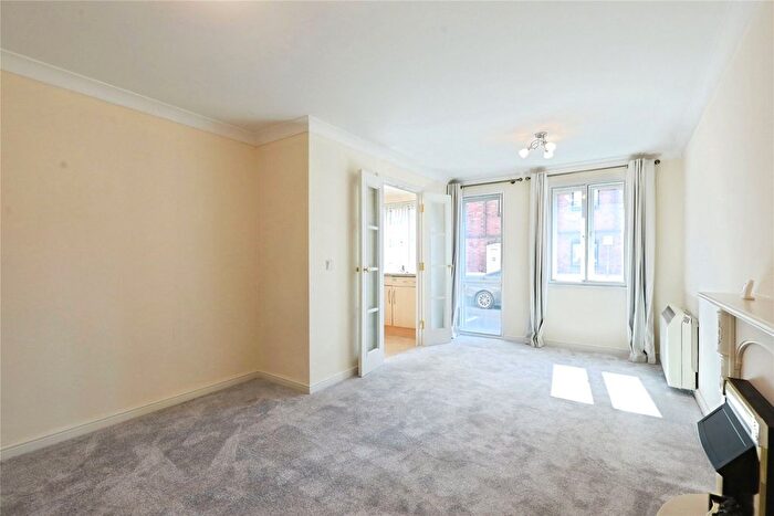 1 Bedroom Flat For Sale In Wallace Court (Ross-On-Wye), Ross-On-Wye, HR9