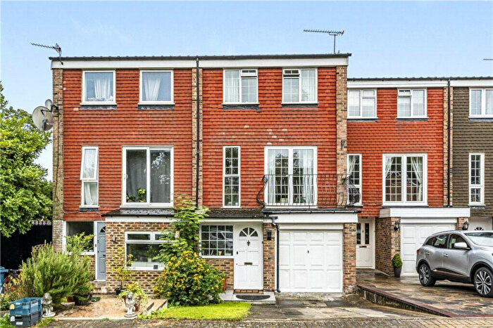 3 Bedroom Terraced House For Sale In Acacia Close, Stanmore, HA7